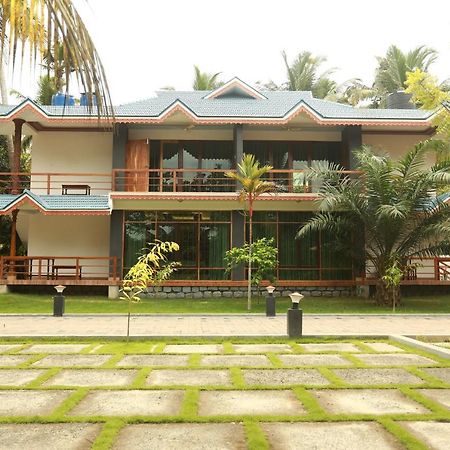 Lara Lake View Resort Thiruvananthapuram Eksteriør bilde